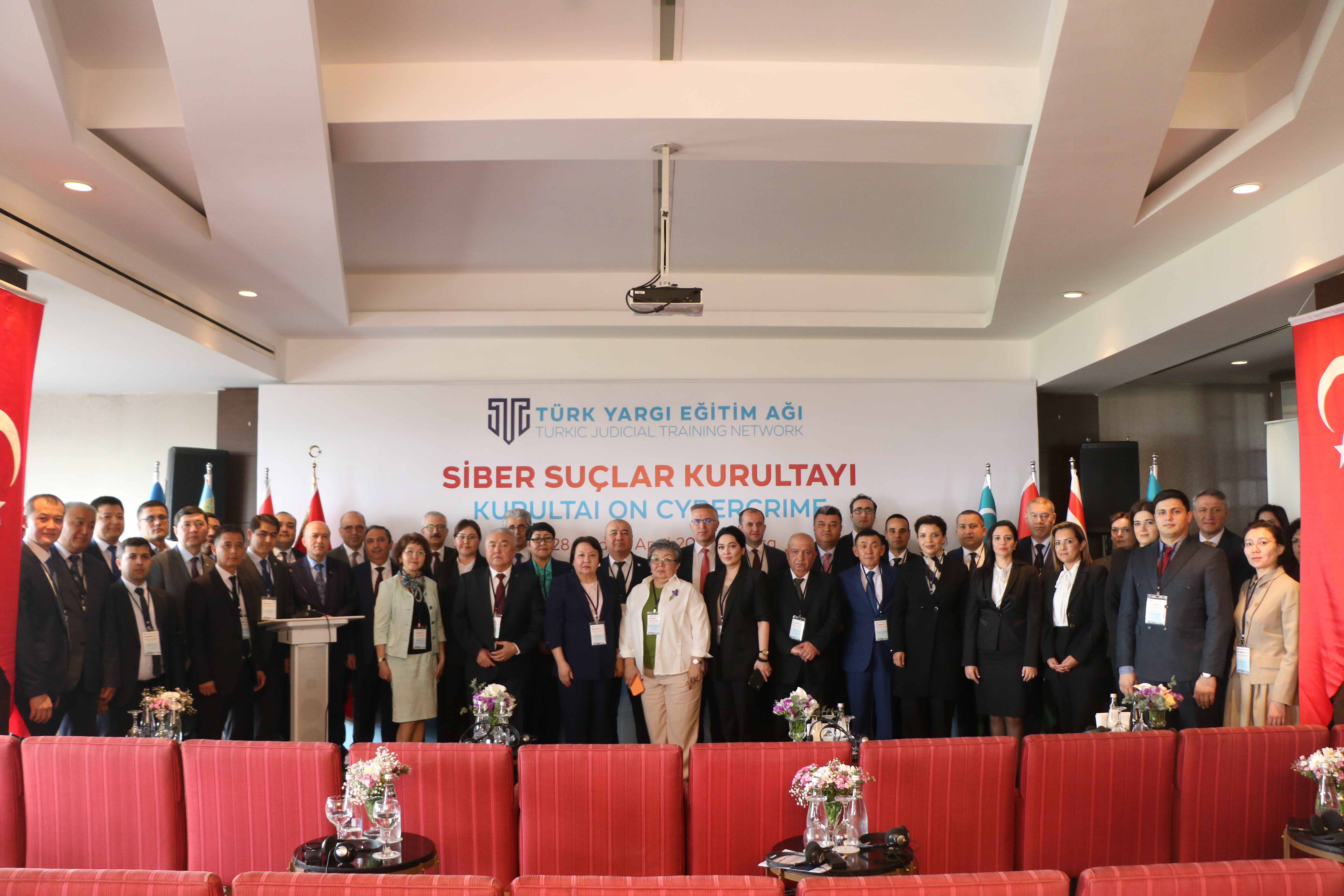 26-28 aprel 2023-cü il tarixlərində Türkiyənin Bursa şəhərində Türk Ədliyyə  Təlimi Şəbəkəsinin (TJTN) fəaliyyəti çərçivəsində “Kibercinayətkarlığa dair Qurultay” keçirilmişdir